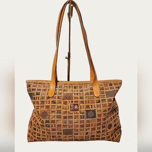 Alviero Martini 1A Vintage Classe flag tote bag In Beautiful Condition